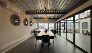  LOCAUX D'ACTIVITÉS 282 M² PONT SAINT MARTIN