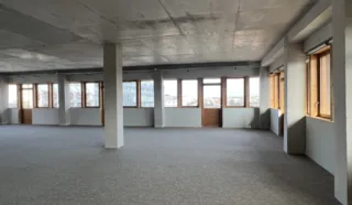  BUREAUX 825 m² RENNES