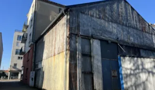  LOCAUX COMMERCIAUX 420 M² NANTES