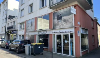  LOCAUX COMMERCIAUX 420 M² NANTES