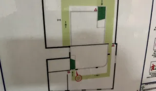  LOCAUX COMMERCIAUX 420 M² NANTES