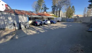  LOCAUX COMMERCIAUX 420 M² NANTES
