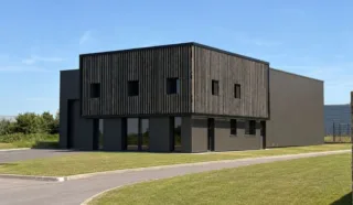  LOCAL D'ACTIVITES 488 M² LAMBALLE