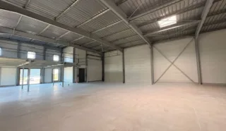  LOCAL D'ACTIVITES 488 M² LAMBALLE