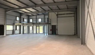  LOCAL D'ACTIVITES 488 M² LAMBALLE
