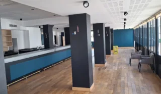  LOCAL COMMERCIAL 337 m² LORIENT