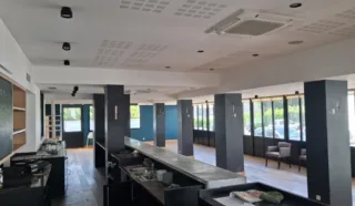  LOCAL COMMERCIAL 337 m² LORIENT