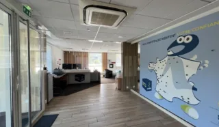  BUREAUX 1 368 m² MONTGERMONT