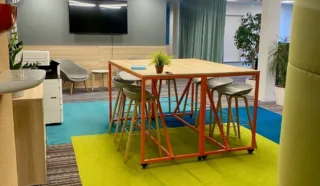  SOUS- BUREAUX 843 m² CESSON-SEVIGNE