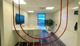  SOUS- BUREAUX 843 m² CESSON-SEVIGNE