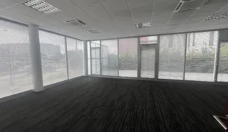  IMMEUBLE DE BUREAUX 2163 m² CESSON