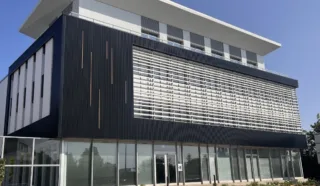  IMMEUBLE DE BUREAUX 2163 m² CESSON