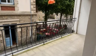  IMMEUBLE MIXTE (LOCAL COMMERCIAL ET LOGEMENT) AURAY 270 m²