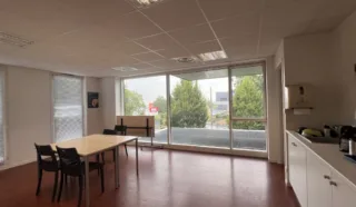  BUREAUX 972 m² RENNES