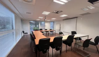  BUREAUX 972 m² RENNES