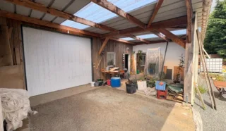  BATIMENT D'ACTIVITES INDEPENDANT 173 m² GOUDELIN