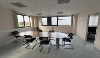  LOCAL D'ACTIVITES 2 400 m² PLOUEDERN