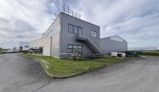  LOCAL D'ACTIVITES 2 400 m² PLOUEDERN