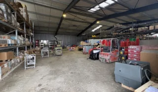  LOCAL D'ACTIVITES 2 400 m² PLOUEDERN