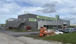  LOCAL D'ACTIVITES 2 400 m² PLOUEDERN