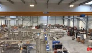  LOCAUX D'ACTIVITES 300 m² SAINT-MARTIN-DES-CHAMPS