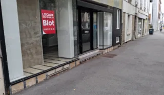 LOCAL COMMERCIAL 66 m² LORIENT