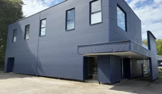  LOCAUX D'ACTIVITES / BUREAUX 340 m² GOUESNOU