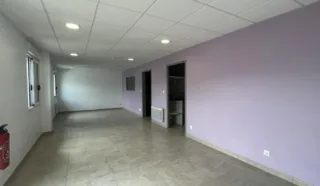  LOCAL D'ACTIVITES 616 M² LE BIGNON