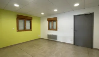  LOCAL D'ACTIVITES 616 M² LE BIGNON