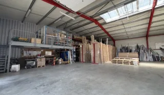  LOCAUX D'ACTIVITÉS 1 632 M² LE BIGNON