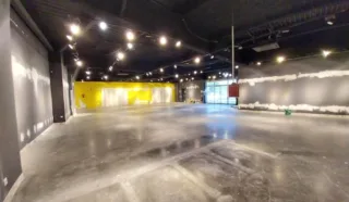  LOCAL COMMERCIAL 299 m² PONTIVY