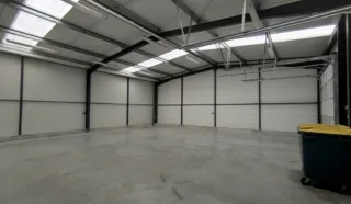  LOCAL D'ACTIVITES 276 m² LANGUIDIC
