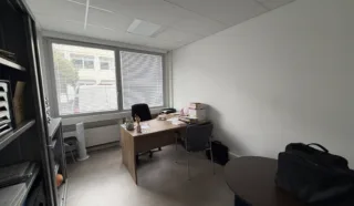  BUREAUX 186 m² RENNES