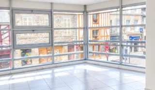  BUREAUX 42 M² ST-BRIEUC