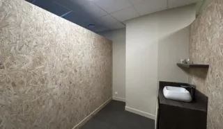  LOCAUX COMMERCIAUX 89 M² SAINT HERBLAIN