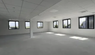  BUREAUX 703 m² CESSON-SEVIGNE