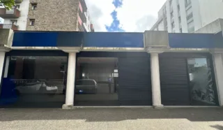  LOCAL PROFESSIONNEL 145 m² LORIENT