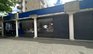  LOCAL PROFESSIONNEL 145 m² LORIENT