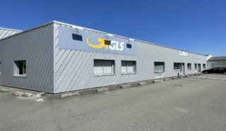  LOCAL D'ACTIVITÉS 1350 m² BAUD