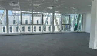  BUREAUX 1 790 m² CESSON-SEVIGNE