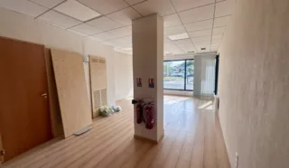  BUREAUX 46 m² BETTON
