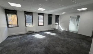  BUREAUX 130 M² NANTES