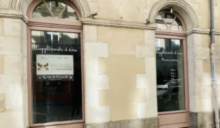  Boutique avec droit d'entrée HYPER CENTRE RENNES 50 m²