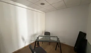  LOCAUX COMMERCIAUX 110 M² NANTES