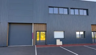  LOCAL D'ACTIVITÉS THEIX 210 m²