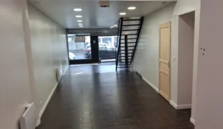  LOCAL COMMERCIAL 100 m² LORIENT