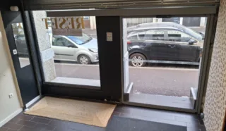  LOCAL COMMERCIAL 100 m² LORIENT