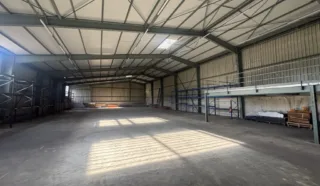  LOCAUX D'ACTIVITÉS 850 M² CHATEAUBRIANT