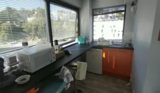  BUREAUX 380 m² BREST