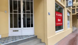  LOCAUX COMMERCIAUX DINARD 48 m²